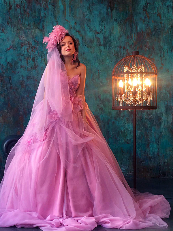 Наталия Медведева: Фотосессия в розовом платье